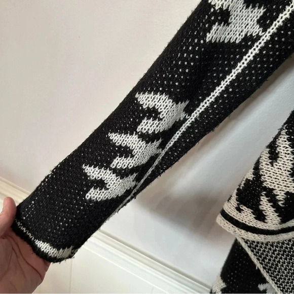 Cato Women’s Long Sleeve Black & White Knit Open Front Cardigan Sweater Sz L GUC - Picture 3 of 8